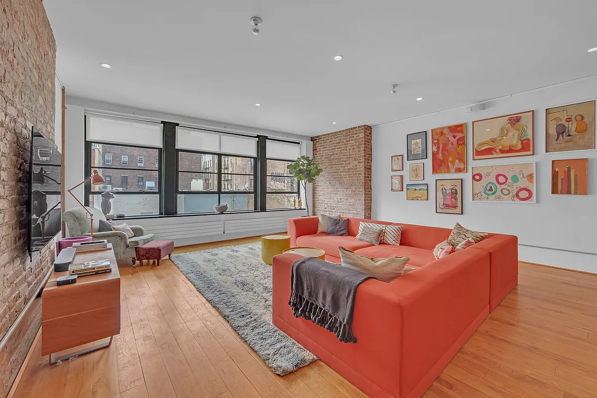 Building Photo - 95 Avenue B #3