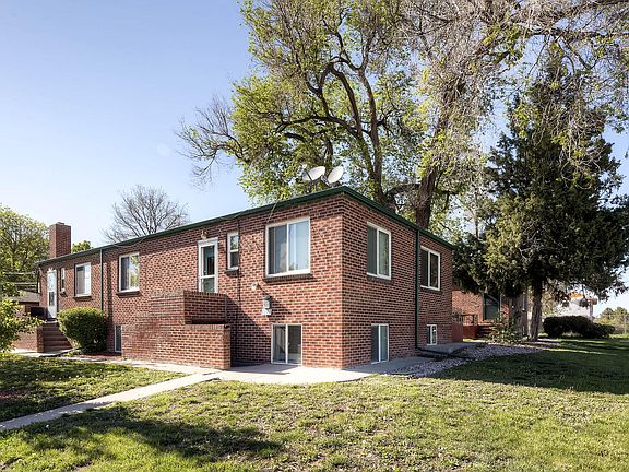 2nd image of 1601 N Vrain St #6