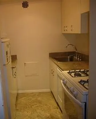 Sold by Corcoran | media 29