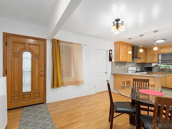 4th image of 1033 S Johnson Ave