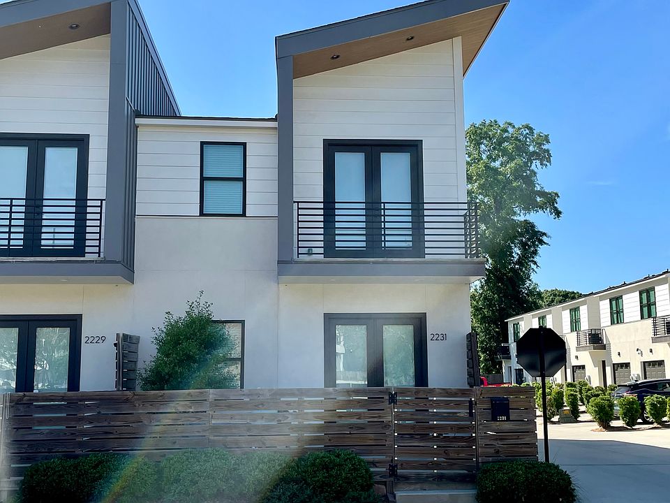 2231 Christian Street