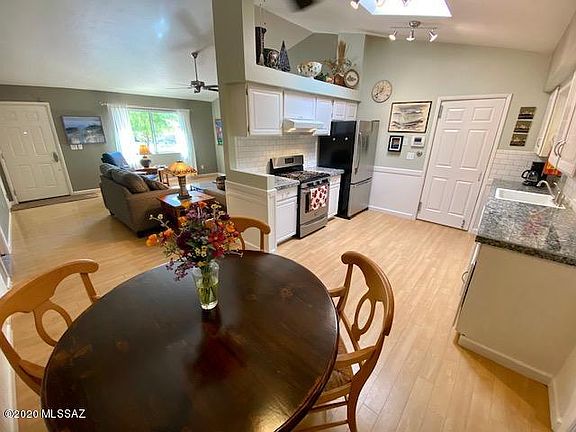 5th image of 3320 W Wildwood Dr