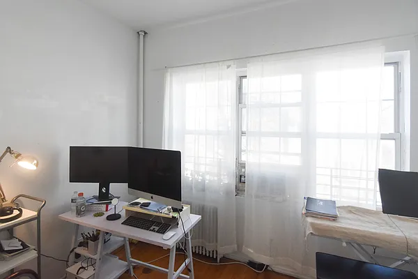 Rented by The Agency | media 6