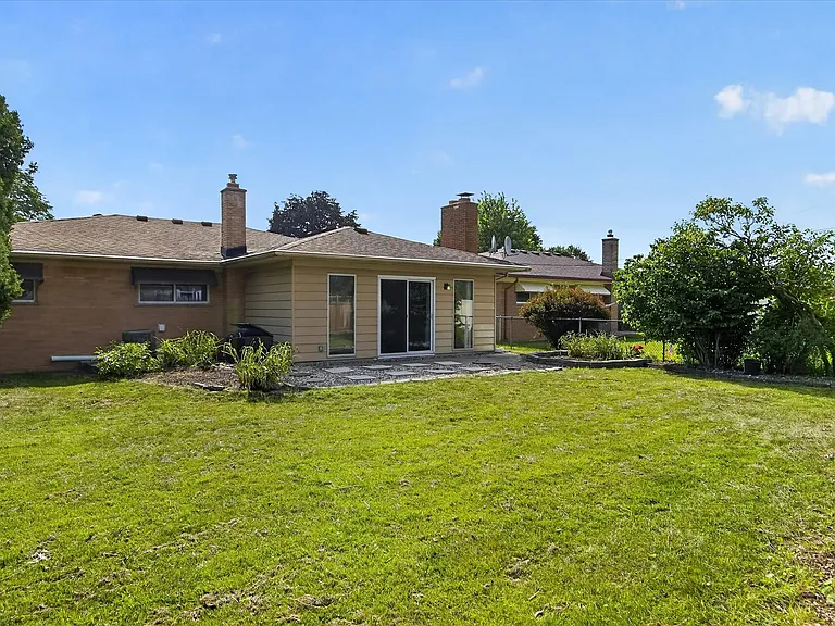 15109 Susanna St — Photo 27