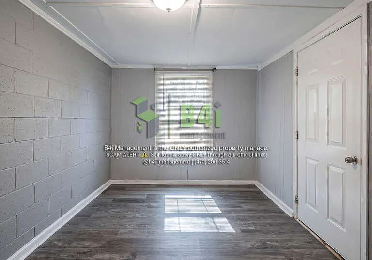 1205 Spring St — Photo 4