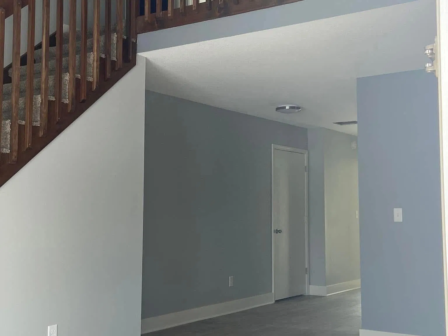 7610 Meriwood Dr — Photo 2