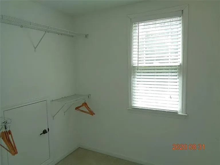 3785 Creekview Ridge Dr — Photo 18