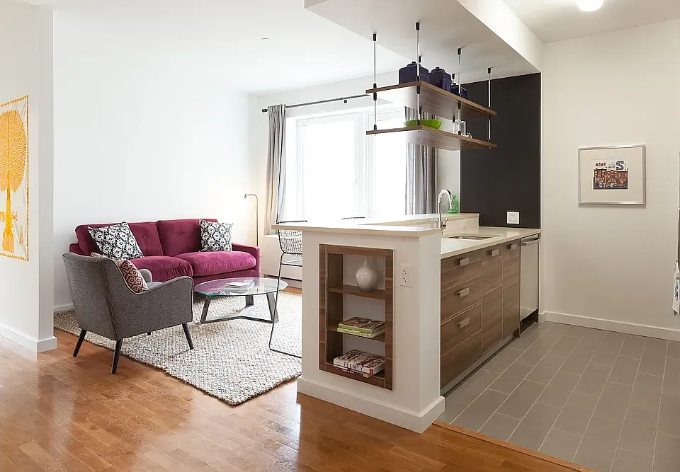 22 Caton Pl #4J