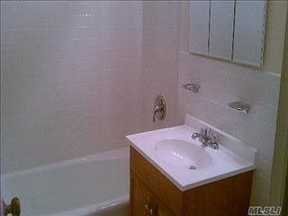 3rd image of 17520 Wexford Ter APT 4E