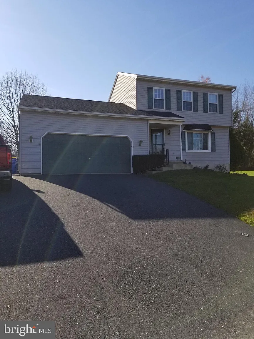 20 Barbara Ln photo 1
