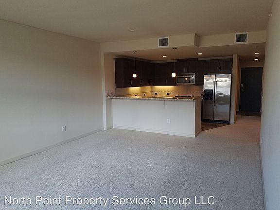 3rd image of 1515 Dock St Unit 209