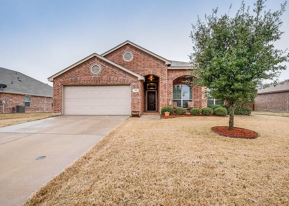 1st image of 105 Trailwood Ct