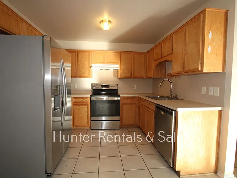 4403B July Dr — Photo 7