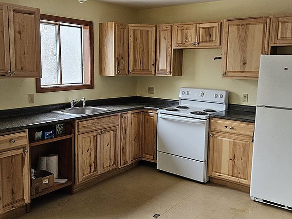 3rd image of 168 Mulloy Road APT 10