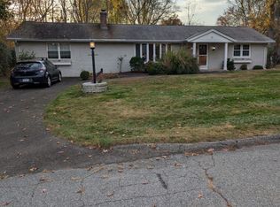 12 Mary Mac Loop, Clinton, CT 06413