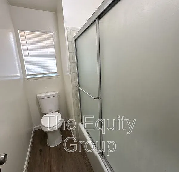 3501 W Colonial Ave #B — Photo 10