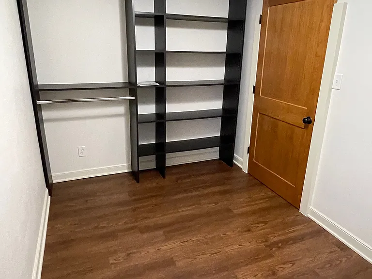 833 Grand Apartments — Photo 50