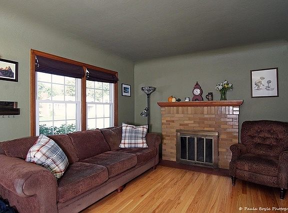 4th image of 8833 Carolina Ave