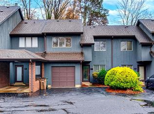 210 College Rd APT 304, Greensboro, NC 27410