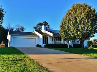 6678 Eastwind Dr, Lula, GA 30554
