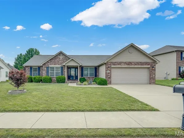 1441 Arley Hill Dr, O Fallon, IL 62269