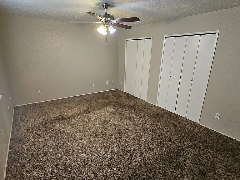 22903 Millgate Dr — Photo 13