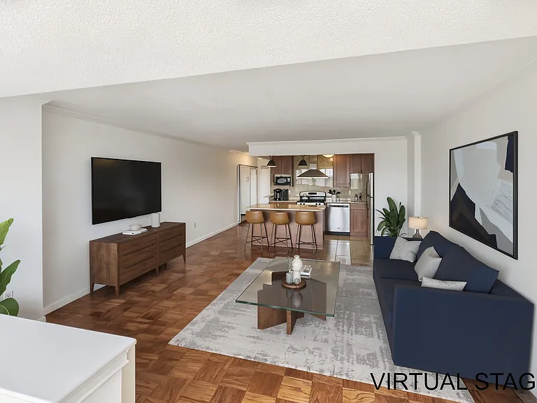 9 Hawthorne Pl #10G — Photo 4