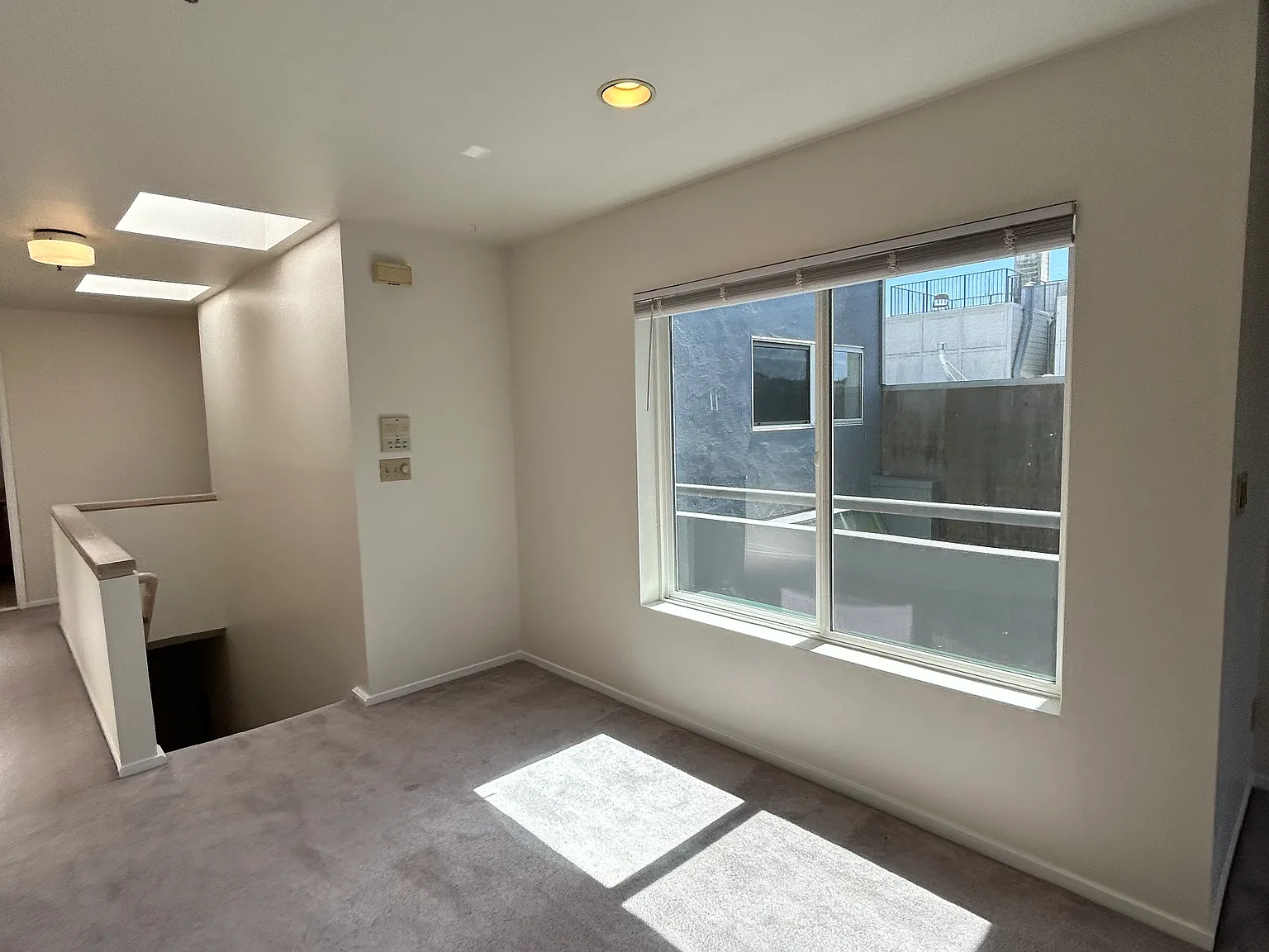 1 bed, $4,195 — Photo 3