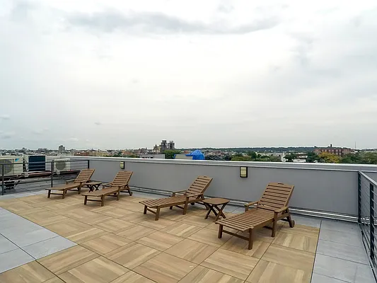 Rented by Cyberapts Management | media 40