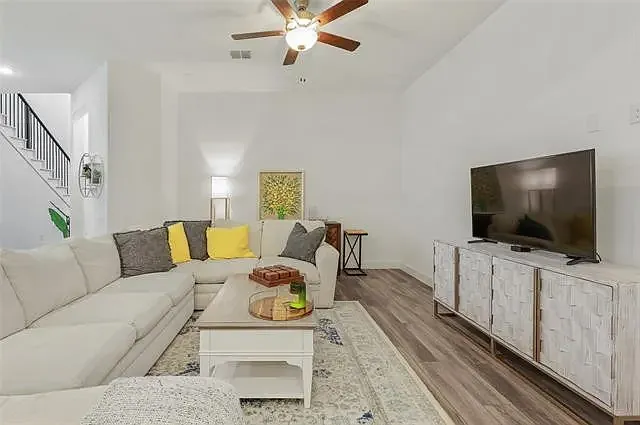 12857 Cabana Dr — Photo 7