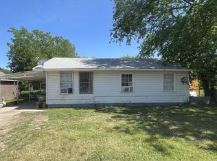 906 SW 17th St, Mineral wells, TX 76067