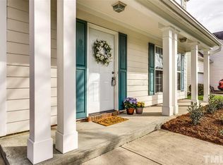 511 Crossview Ln, Durham, NC 27703