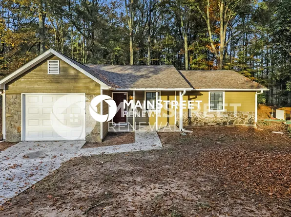 9395 Forest Knoll Dr, Jonesboro, GA 30238