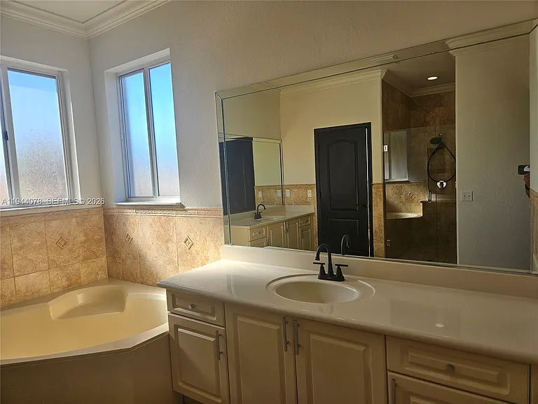 15387 SW 21st Ln — Photo 24