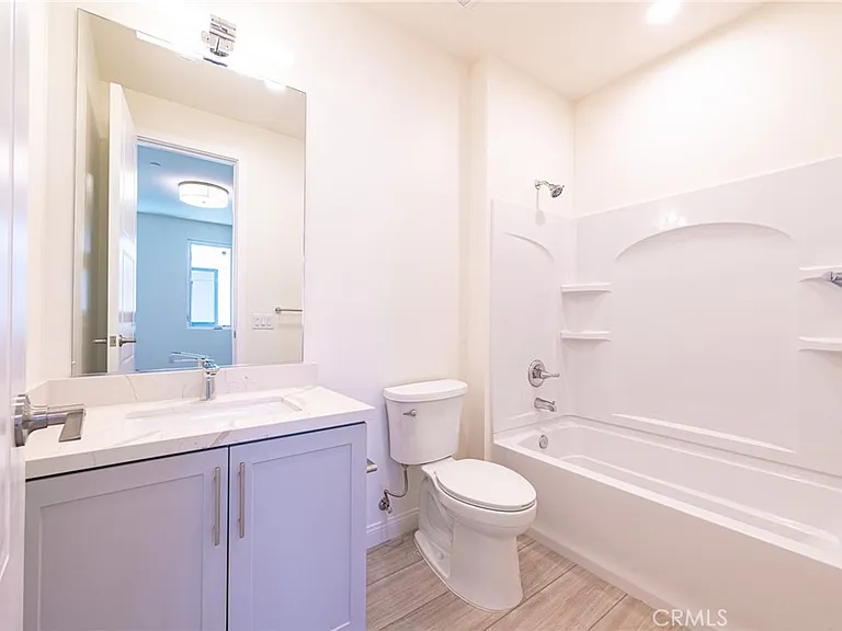 130 N New Ave #5 — Photo 22