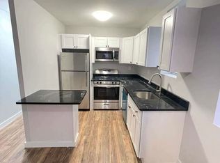 262 Halsey St #B1, Brooklyn, NY 11216