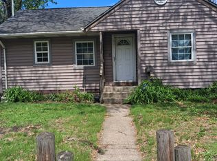 5608 E 3rd Ave, Gary, IN 46403
