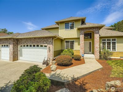 9620 S 194th Street, Renton, WA, 98055
