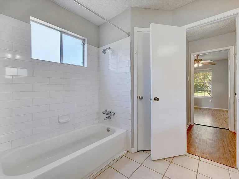 12601 Europa Ln — Photo 18