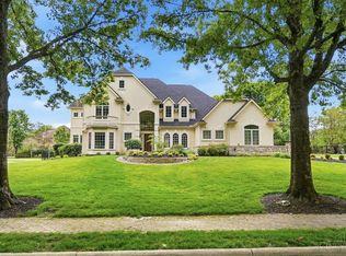 8623 Old Stone Ct, Cincinnati, OH 45249