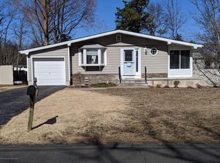196 Arizona Dr, Brick, NJ