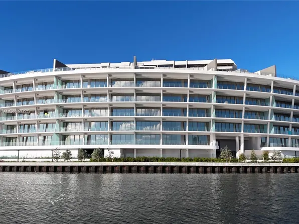 5 Grove Isle Dr #S502, Coconut Grove, FL 33133