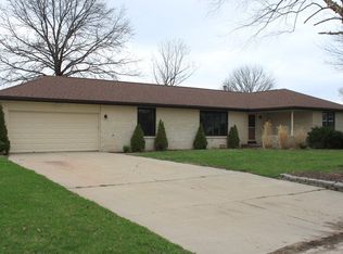 804 Wiker Dr, Rock Falls, IL 61071