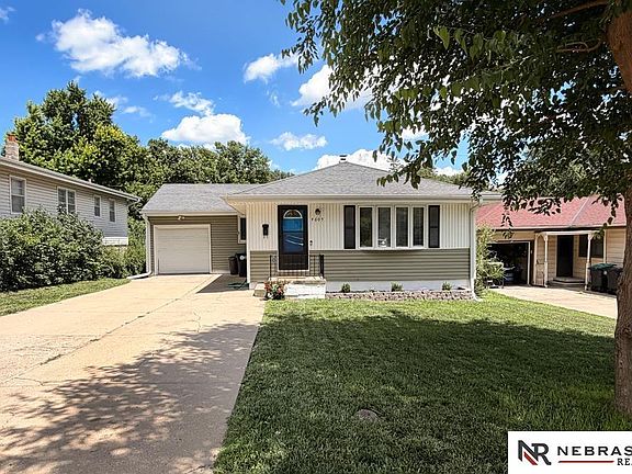 3rd image of 4605 N 55th St
