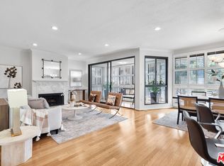 4477 Wilshire Blvd APT 304, Los Angeles, CA 90010