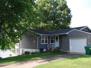 16277 12b Rd, Plymouth, IN 46563