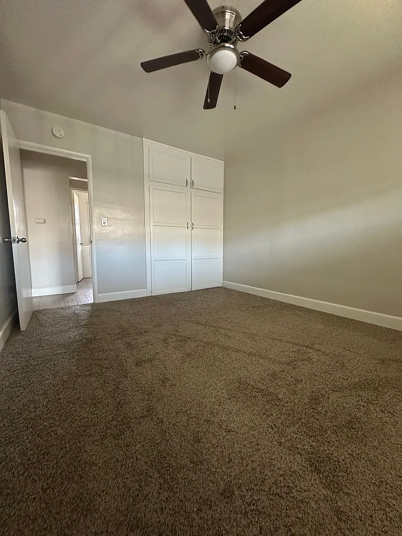 LAST 1 Bedroom/ 1 Bathroom Apartment Available! — Photo 4