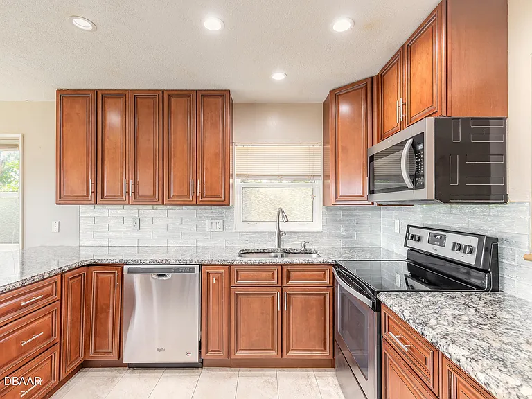 10 Cormorant Ct — Photo 7
