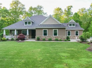 5355 Summerwood Dr, Seville, OH 44273