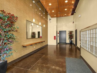 12334 31st Ave NE APT 503, Seattle, WA, 98125